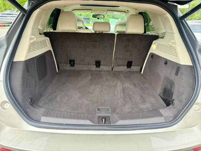 2015 Lincoln MKC Base