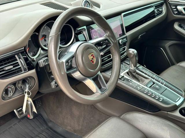 2020 Porsche Macan S
