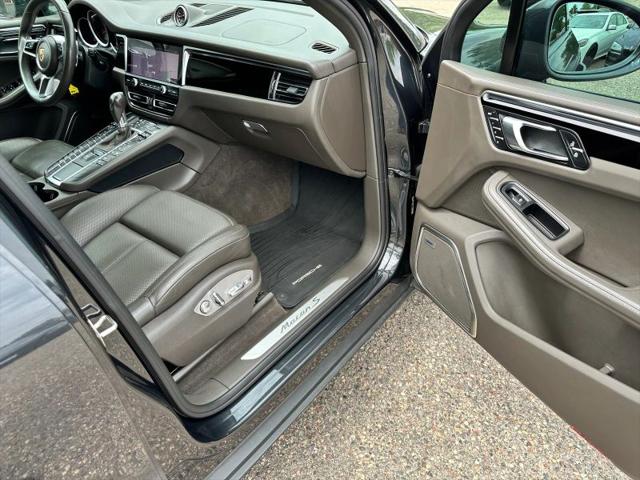 2020 Porsche Macan S