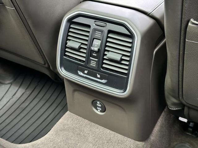 2020 Porsche Macan S