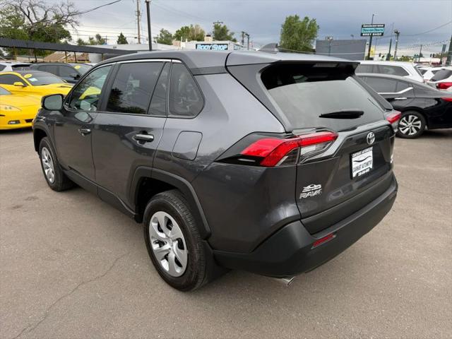 2023 Toyota RAV4 LE