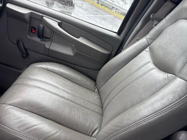 2009 Chevrolet Express LS