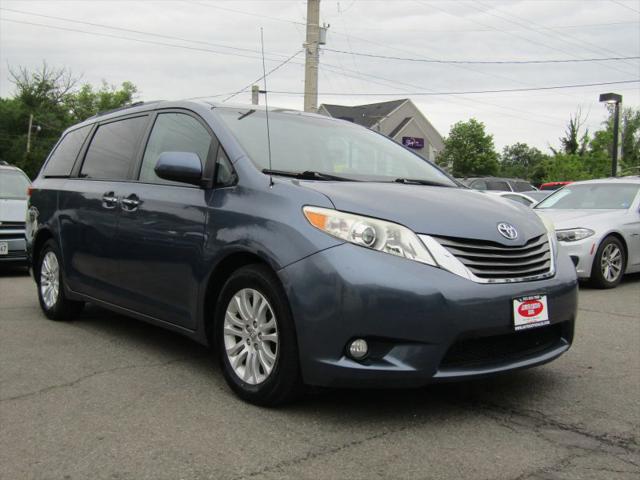2013 Toyota Sienna XLE V6 8 Passenger for sale in Manassas, VA