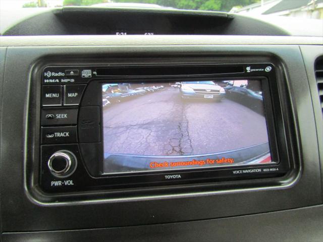 2013 Toyota Sienna XLE V6 8 Passenger
