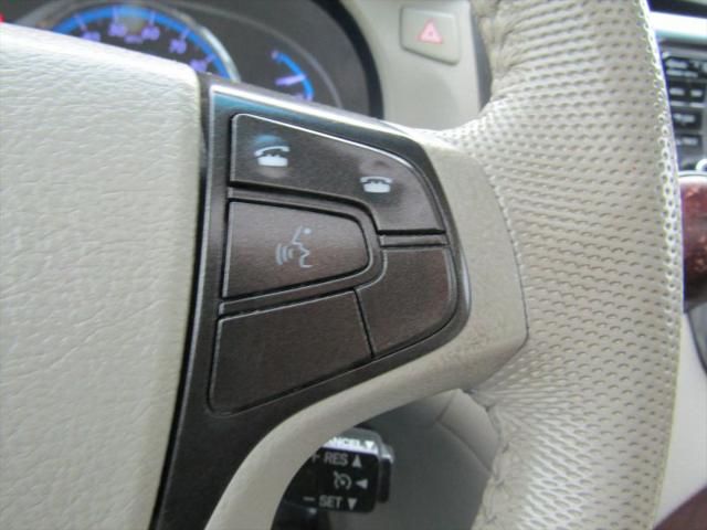 2013 Toyota Sienna XLE V6 8 Passenger