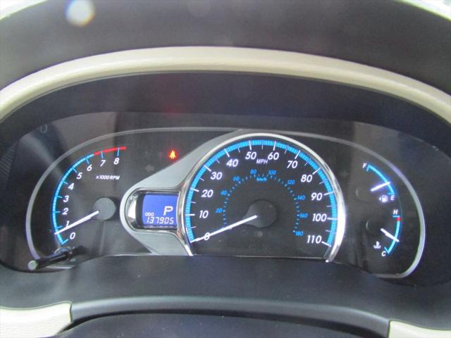 2013 Toyota Sienna XLE V6 8 Passenger