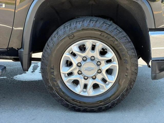 2020 Chevrolet Silverado 2500HD 4WD Crew Cab Standard Bed LT