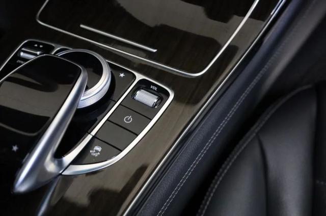 2019 Mercedes-Benz GLC 4MATIC