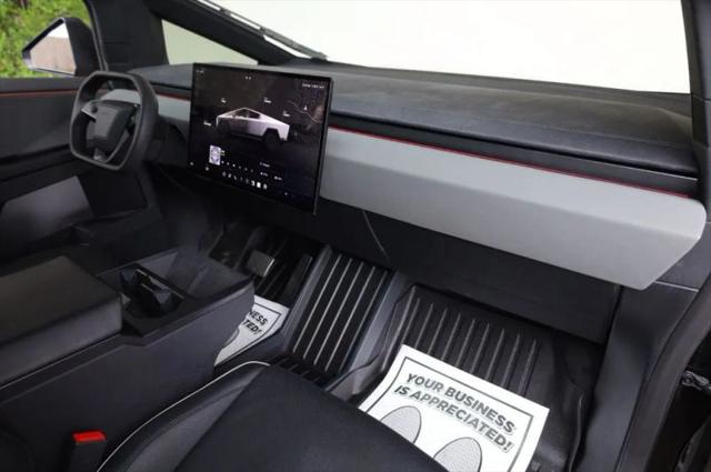 2024 Tesla Cybertruck Cyberbeast