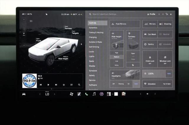 2024 Tesla Cybertruck Cyberbeast