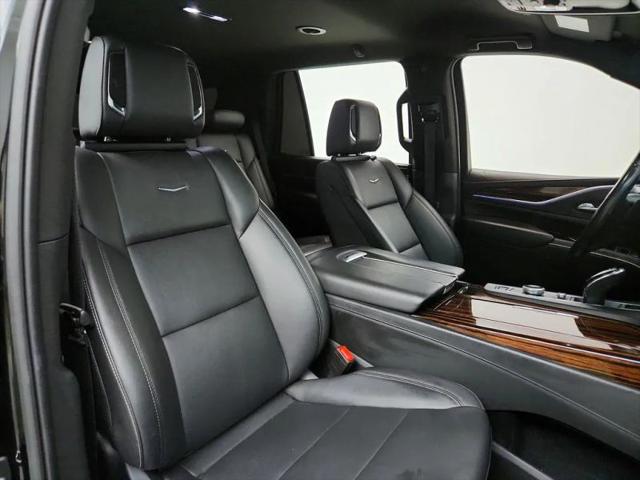 2022 Cadillac Escalade 2WD Luxury