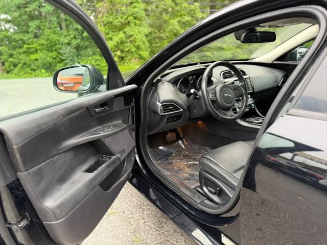 2018 Jaguar XE 25t