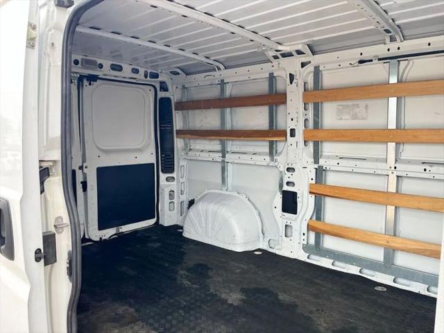 2023 Ram ProMaster 2500 Cargo Van Low Roof 136" WB