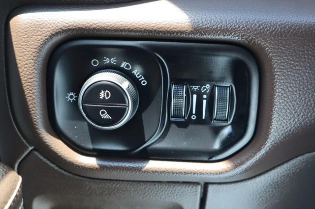 2025 Ram 1500 Laramie Crew Cab 4x4 5'7" Box