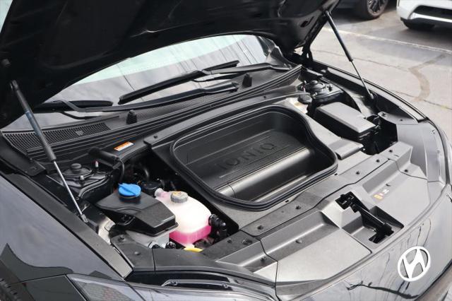 2024 Hyundai IONIQ 6 SEL