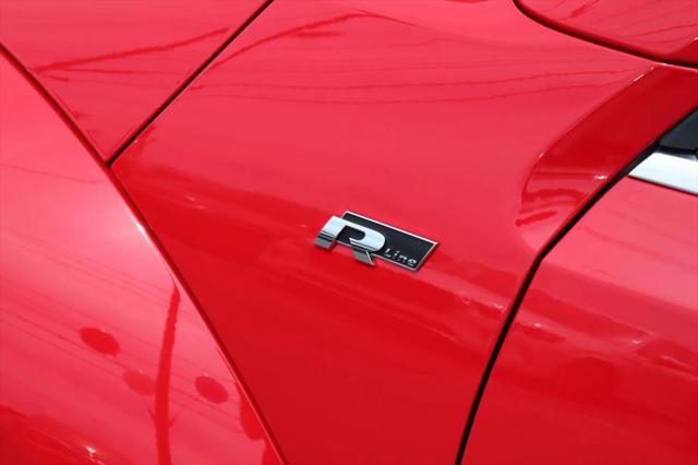 2014 Volkswagen Beetle 2.0T R-Line