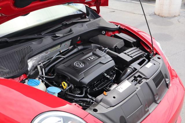 2014 Volkswagen Beetle 2.0T R-Line