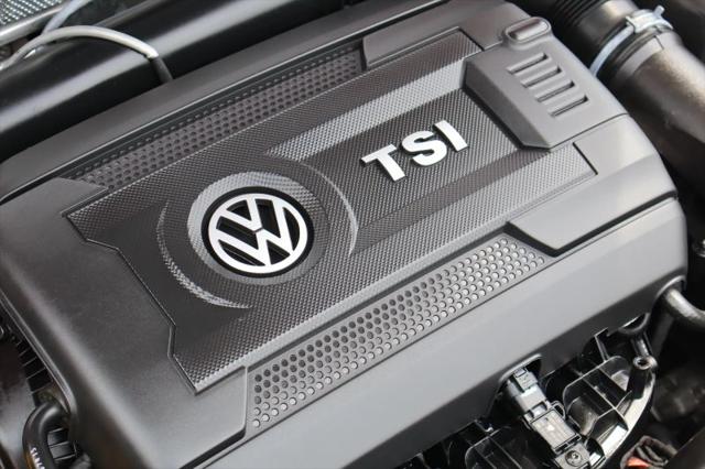 2014 Volkswagen Beetle 2.0T R-Line