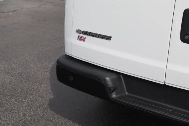 2021 Chevrolet Express Cargo Van RWD 2500 Regular Wheelbase WT