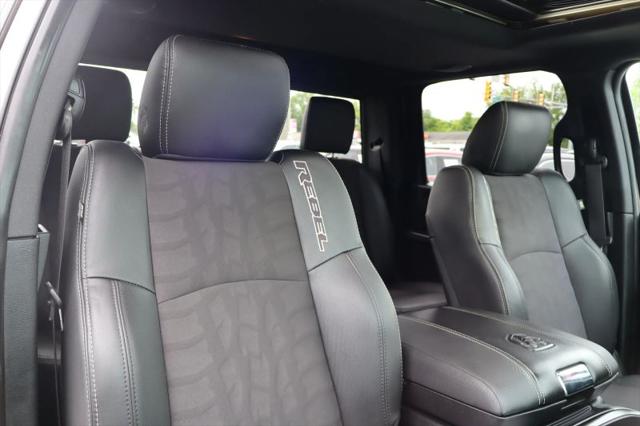 2017 Ram 1500 Rebel Crew Cab 4x4 5'7" Box