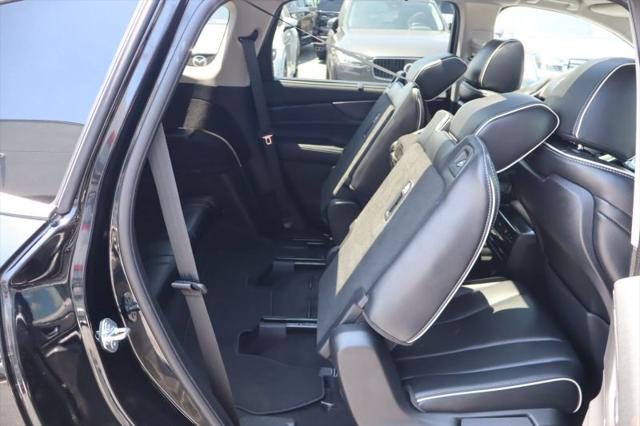 2023 Acura MDX Advance Package