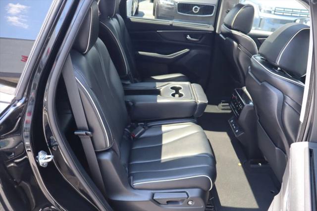2023 Acura MDX Advance Package