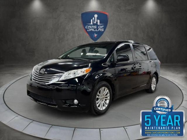 2015 Toyota Sienna XLE 8 Passenger for sale in Garland, TX