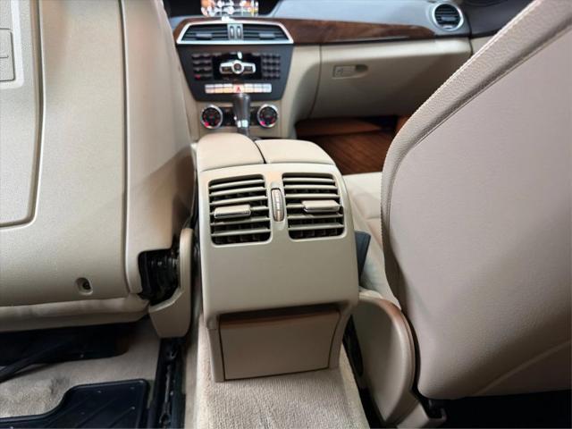 2015 Mercedes-Benz C 250 C 250