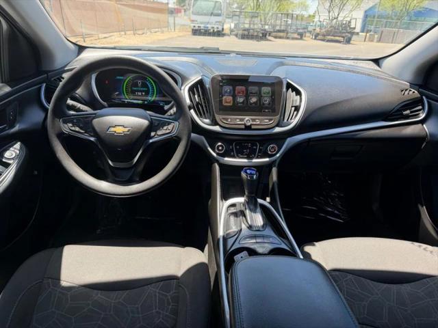 2018 Chevrolet Volt LT