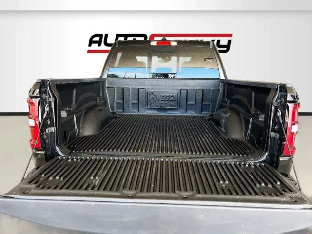2025 Ram 1500 Big Horn Crew Cab 4x4 5'7" Box