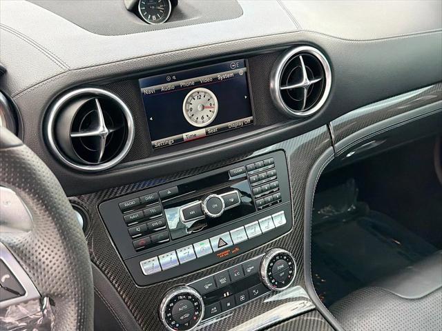 2016 Mercedes-Benz SL AMG SL 63 SL 63 AMG