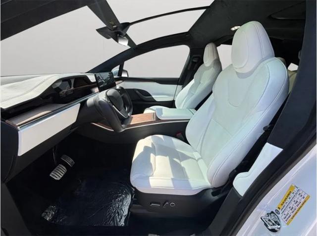 2023 Tesla Model X Standard Range