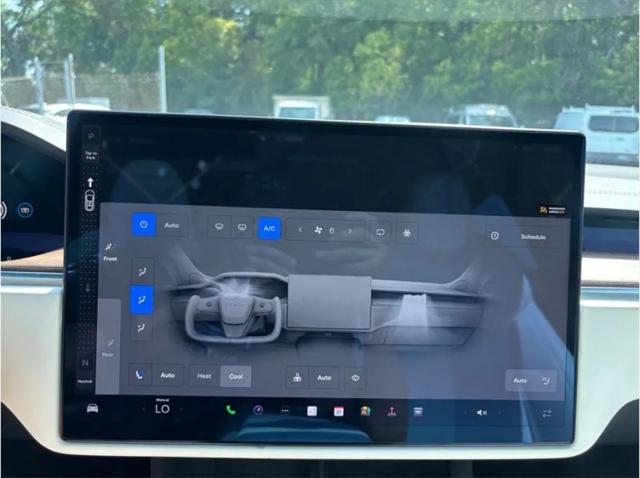 2023 Tesla Model X Standard Range