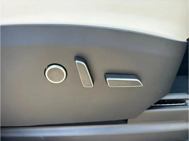2023 Tesla Model X Standard Range