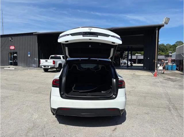 2023 Tesla Model X Standard Range