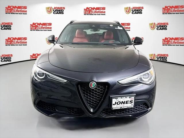 2023 Alfa Romeo Stelvio Veloce AWD