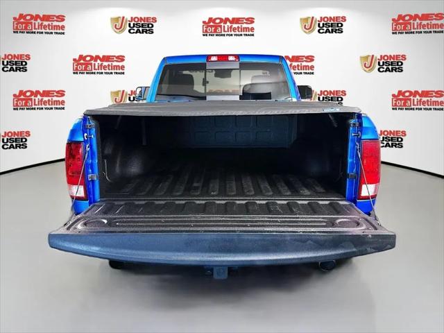 2022 Ram 1500 Classic Express Regular Cab 4x4 6'4" Box