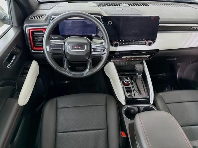 2023 GMC Canyon 4WD Crew Cab Short Box AT4X