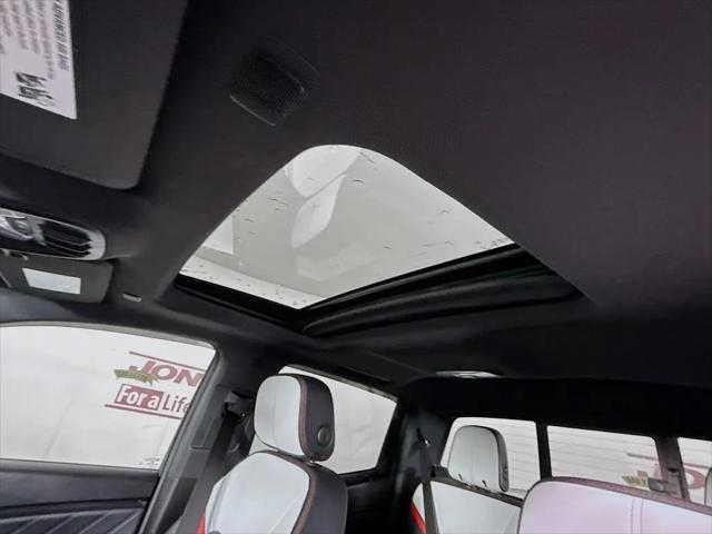 2023 GMC Canyon 4WD Crew Cab Short Box AT4X