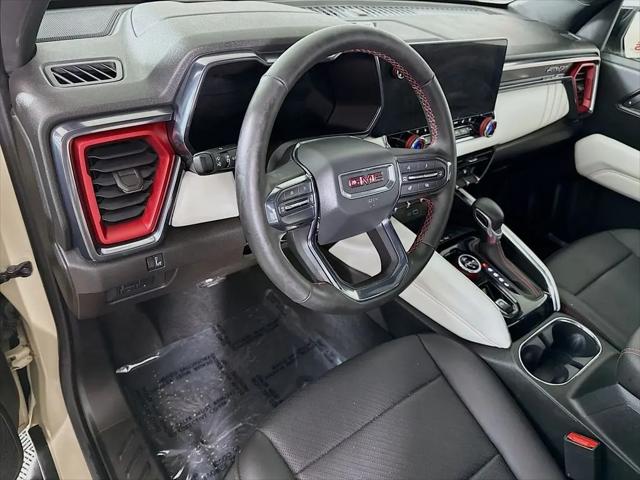 2023 GMC Canyon 4WD Crew Cab Short Box AT4X