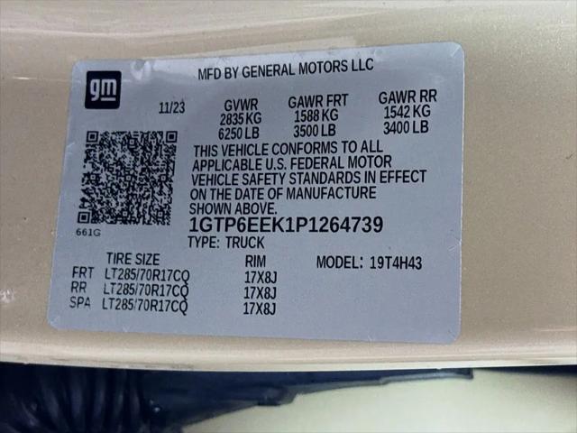 2023 GMC Canyon 4WD Crew Cab Short Box AT4X