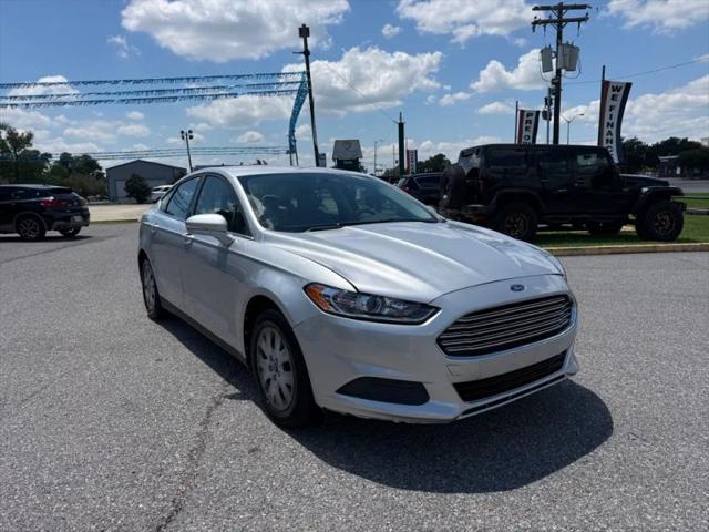 2013 Ford Fusion S
