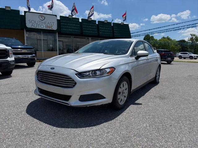 2013 Ford Fusion S