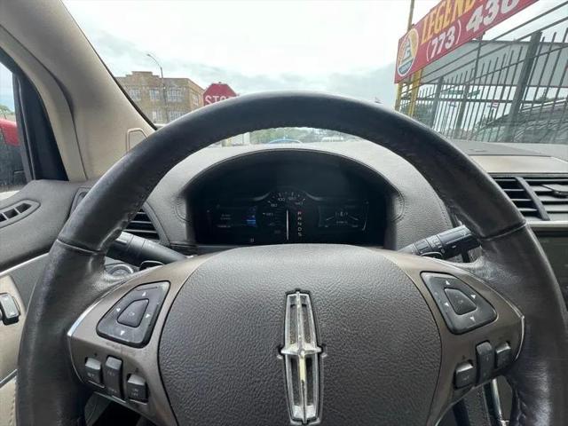 2014 Lincoln MKX Base