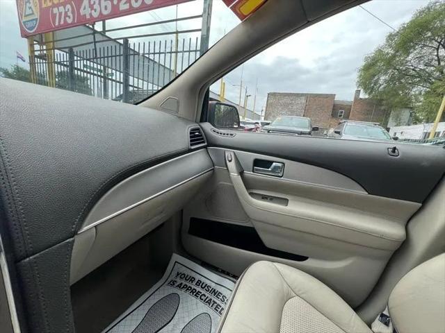 2014 Lincoln MKX Base