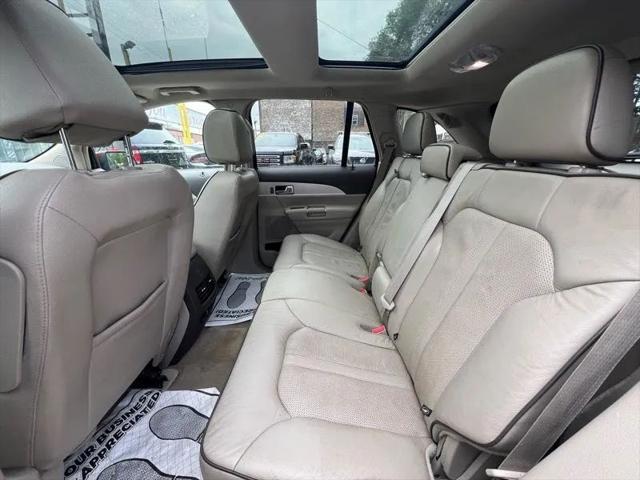 2014 Lincoln MKX Base
