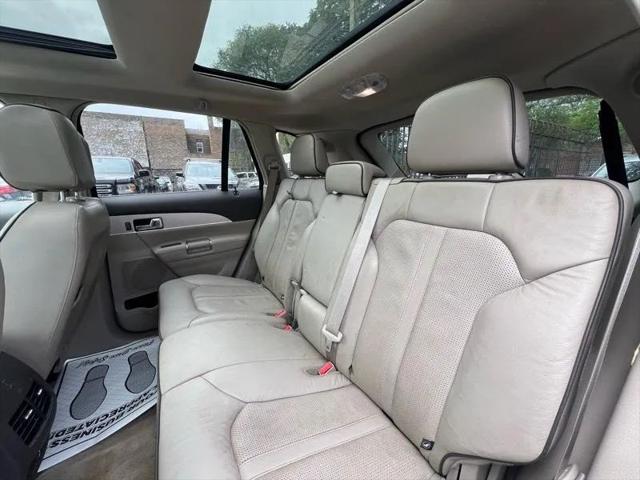 2014 Lincoln MKX Base