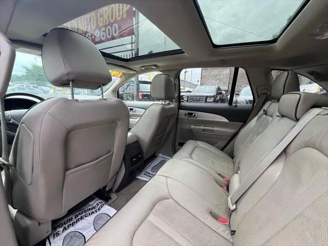 2014 Lincoln MKX Base