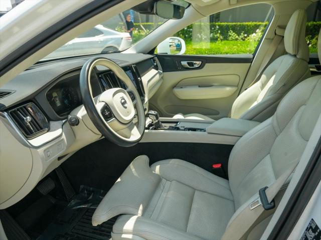 2021 Volvo XC60 T6 Inscription