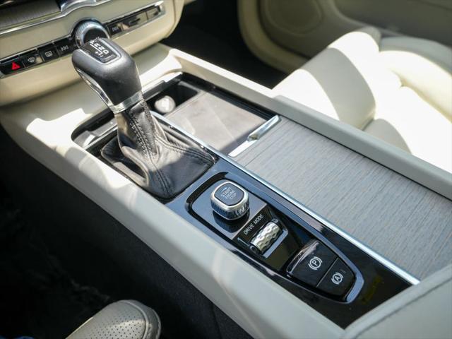 2021 Volvo XC60 T6 Inscription
